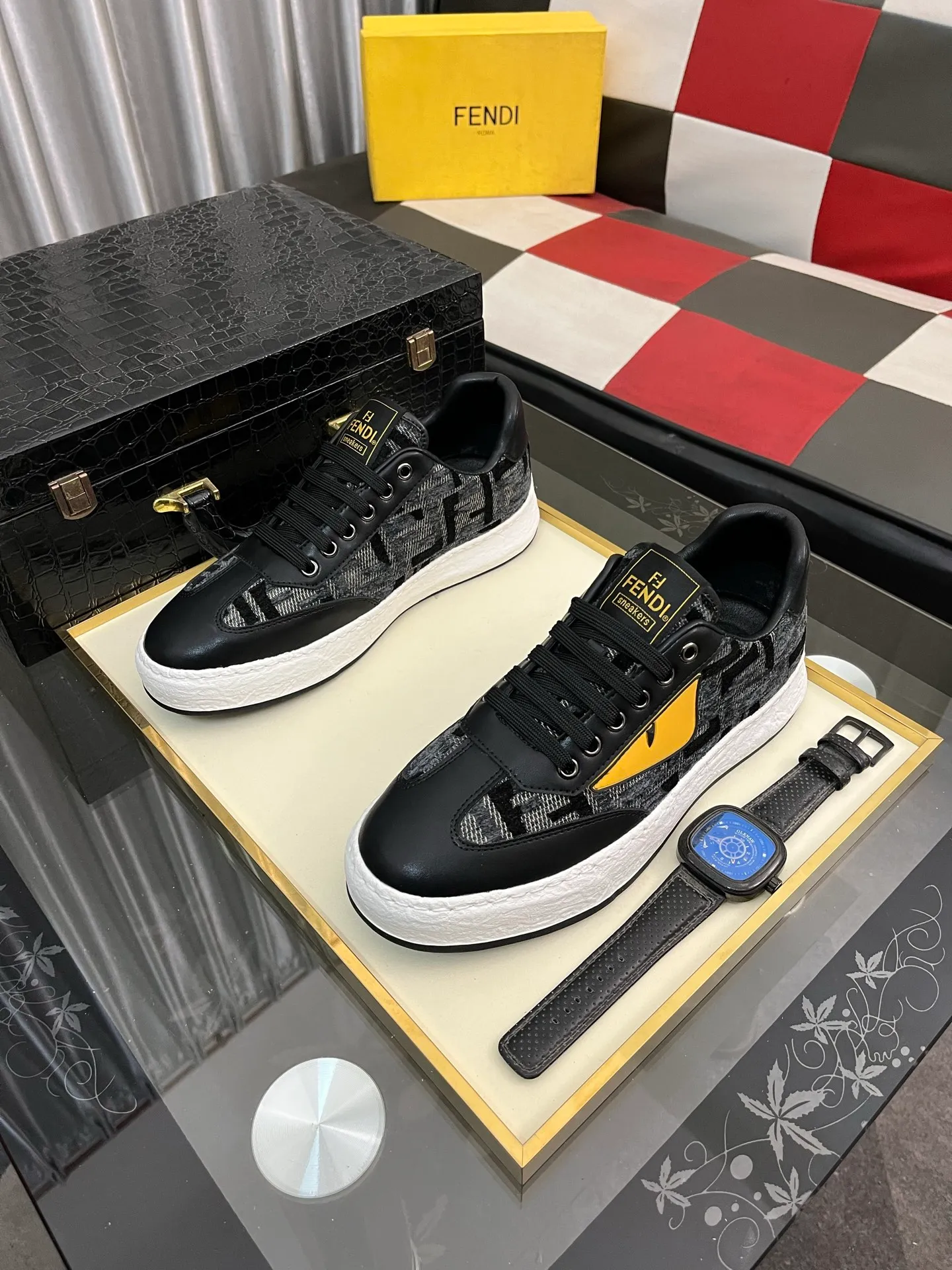 Men's shoes 💰420⌚️⌚️FENDI "Fendi" P480 Regular size: 38-44 (casual shoes) Product materials: Selected cowhide upper, soft sheepskin lining; original outsole. 4️⃣colors available